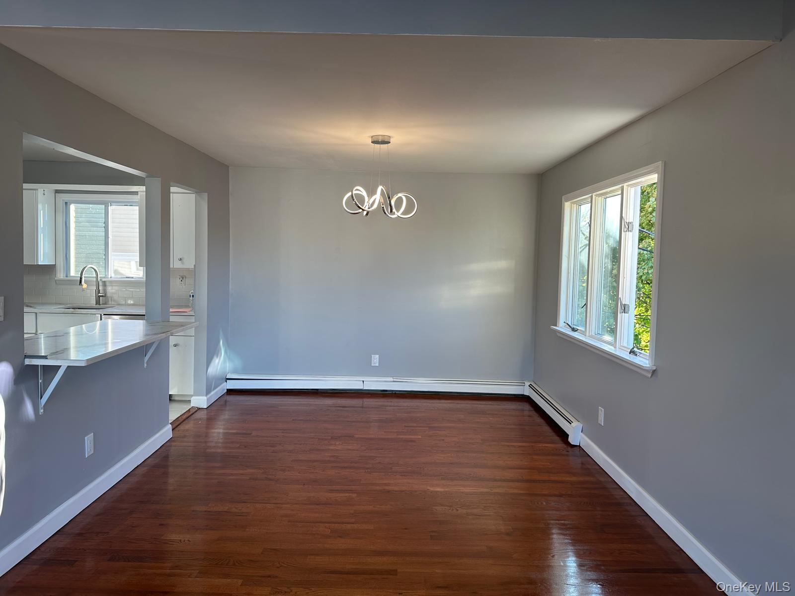 1 Cerenzia Boulevard – For Rent photo 4