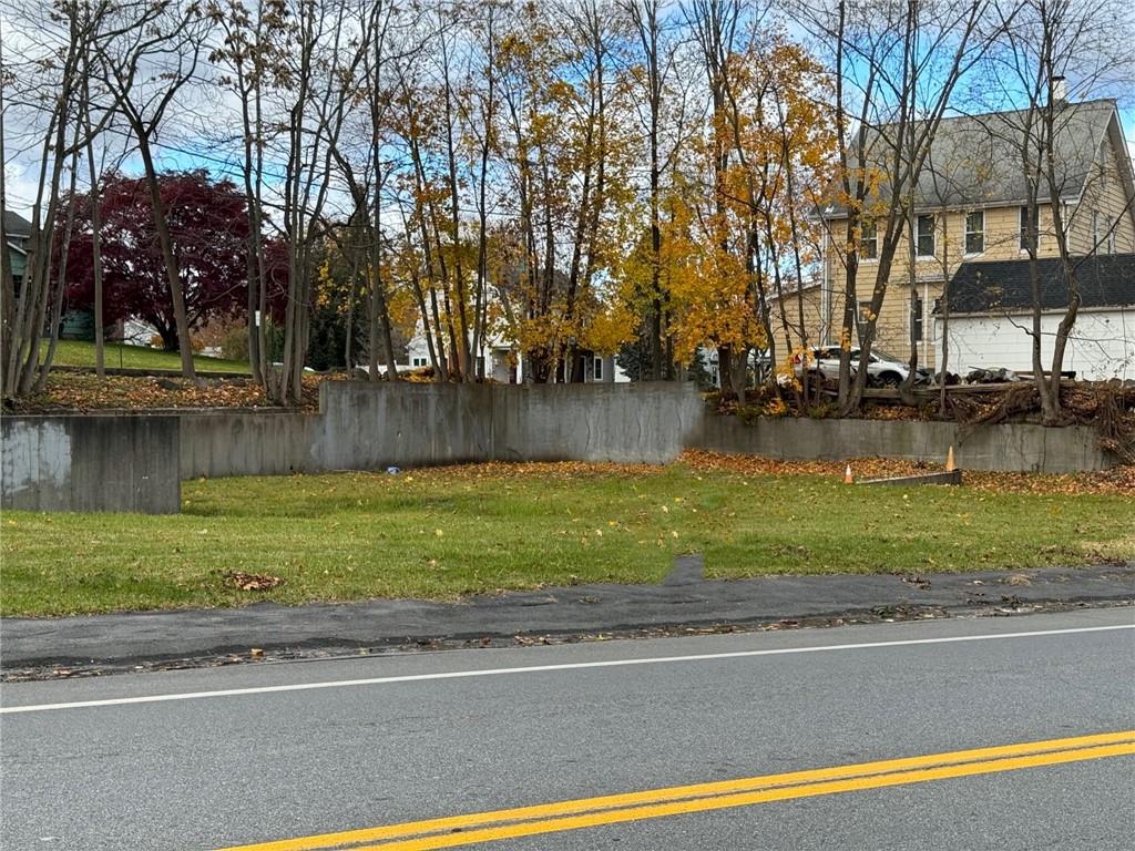 137 Lindsey Avenue – For Sale photo 2